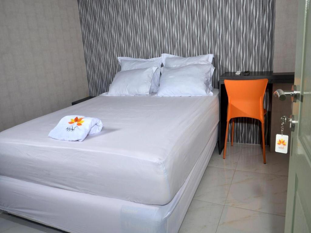 Hotel Ahava Magelang Kültér fotó