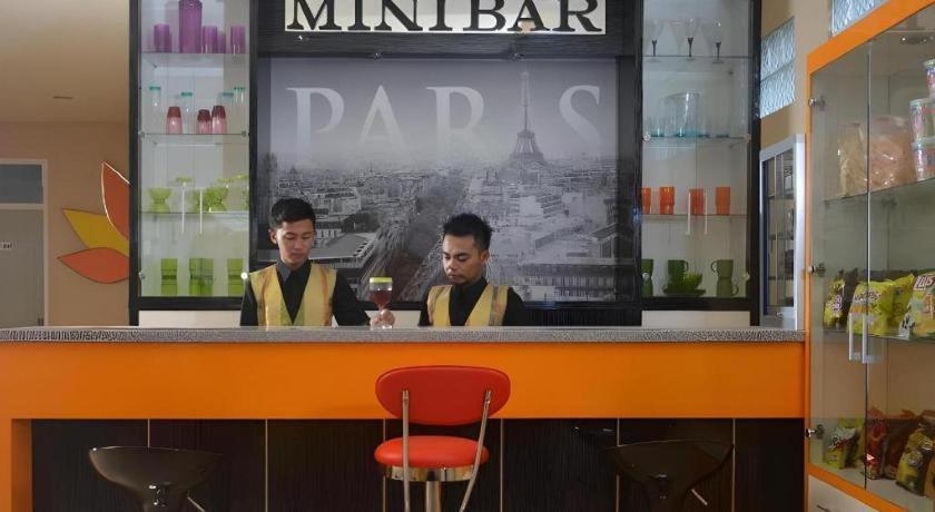 Hotel Ahava Magelang Kültér fotó