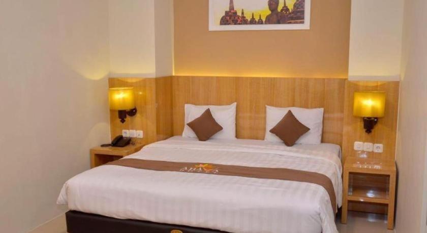 Hotel Ahava Magelang Kültér fotó